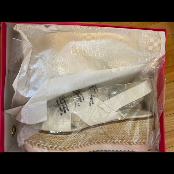 Vince Camuto Platform Sandals Size 8.5 - Picture 3 of 7